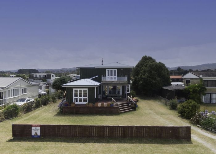  at 897 East Coast Road, Pokeno