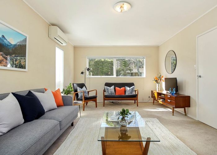  at 2 Carlisle Street, Glendowie, Auckland