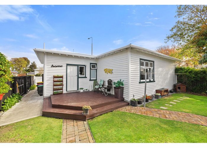  at 2 Devon Street, Sydenham, Christchurch