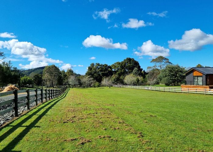  at 6 Bonnie Doon Place, Kauri, Kamo