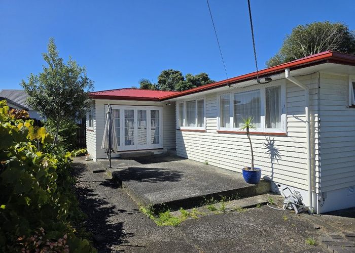  at 38A Woodglen Road, Glen Eden, Waitakere City, Auckland