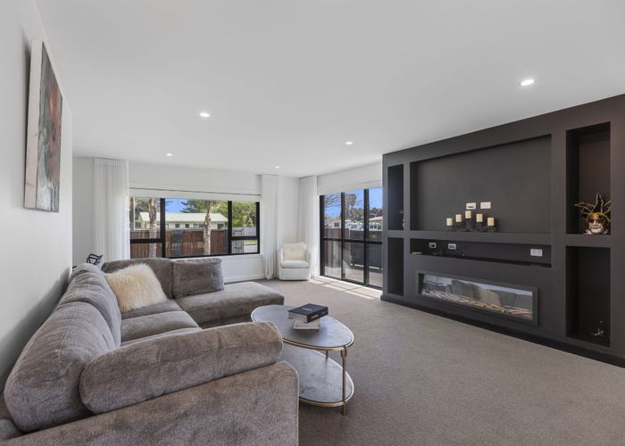  at 145 Seaview Road, Westown, New Plymouth, Taranaki