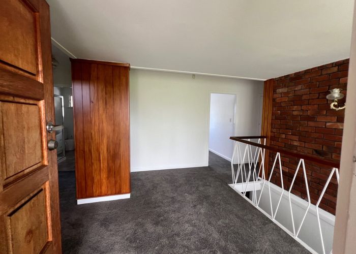  at 15 Lynbrooke Avenue, Blockhouse Bay, Auckland City, Auckland