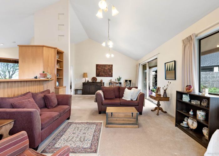  at 18 Merlot Heights, Huapai, Kumeū