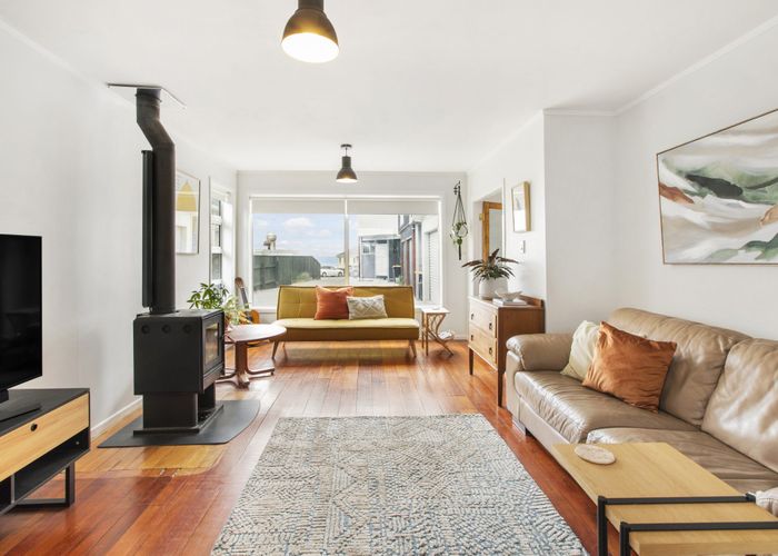  at 96 Lyall Parade, Lyall Bay, Wellington