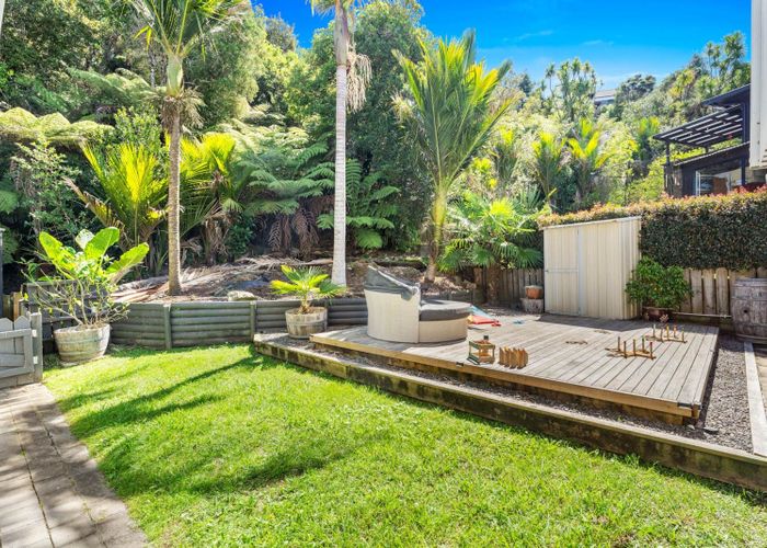  at 15  Reynolds Place, Torbay, North Shore City, Auckland