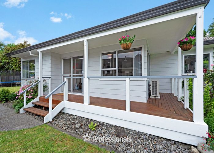  at 7 Delaware Grove, Totara Park, Upper Hutt, Wellington