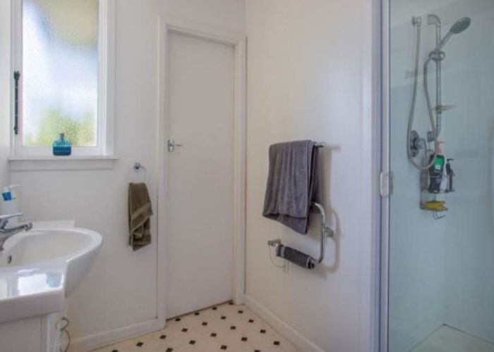  at 29 Dunedin Street, Redwood, Christchurch City, Canterbury
