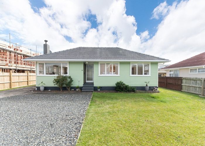  at 23A Hereford Street, Te Atatu Peninsula, Waitakere City, Auckland