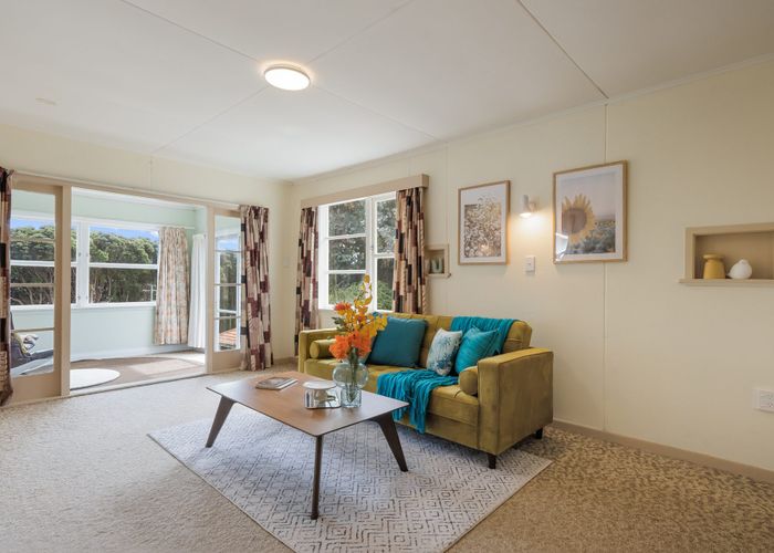  at 106 Wellington Road, Paekakariki