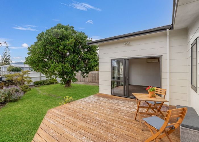  at 52 Mazengarb Road, Paraparaumu Beach, Kapiti Coast, Wellington