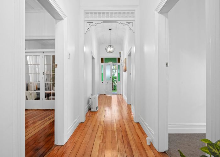  at 6 Johnson Street, Dinsdale, Hamilton, Waikato