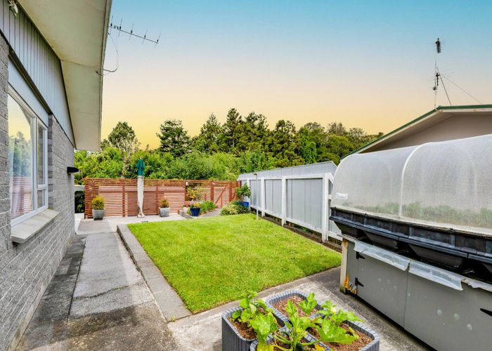  at 11 Shaldon Crescent, Blagdon, New Plymouth