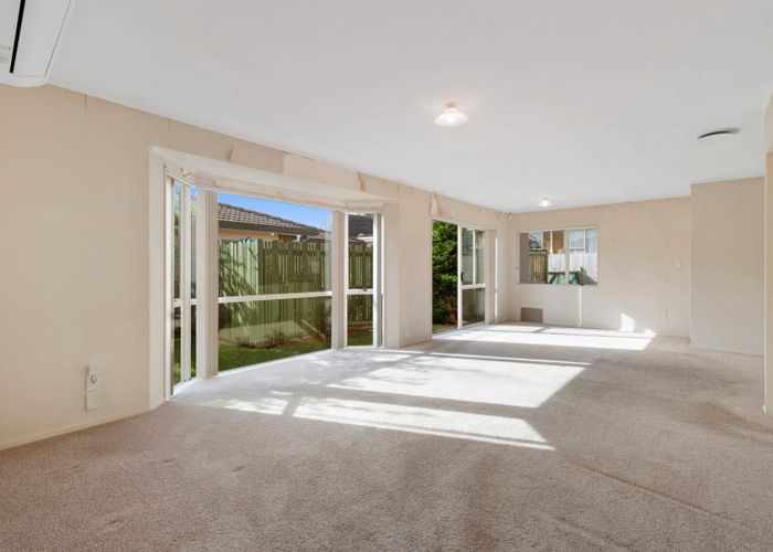  at 2/16 King Street, Papatoetoe, Manukau City, Auckland