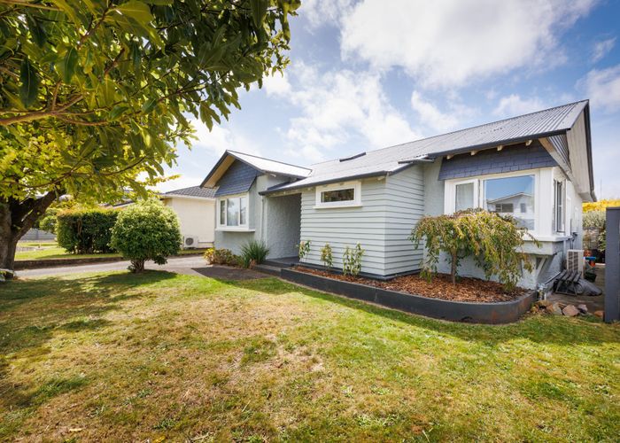  at 8 Karaka Street, Hokowhitu, Palmerston North, Manawatu / Whanganui