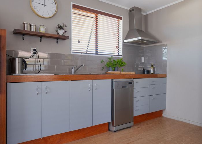  at 2/53 Coombe Avenue, Otara, Manukau City, Auckland