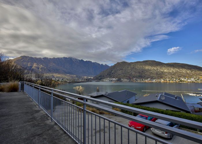  at 10/10 Marina Drive, Frankton, Queenstown-Lakes, Otago
