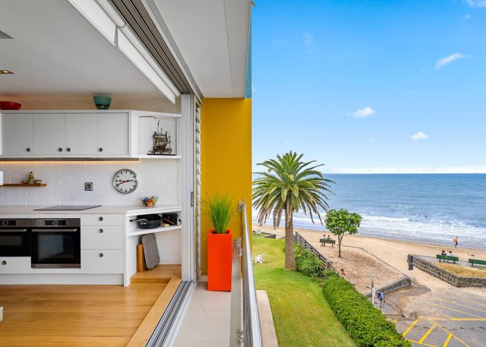  at 10/64 Milford Road, Milford, North Shore City, Auckland