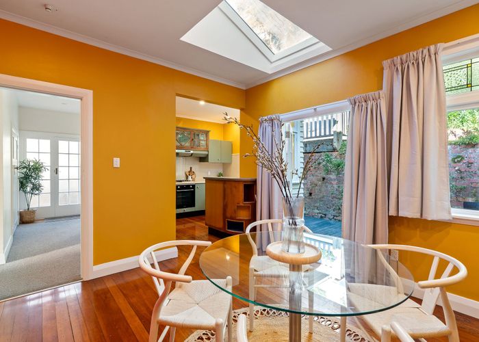  at 82 Mortimer Terrace, Brooklyn, Wellington, Wellington