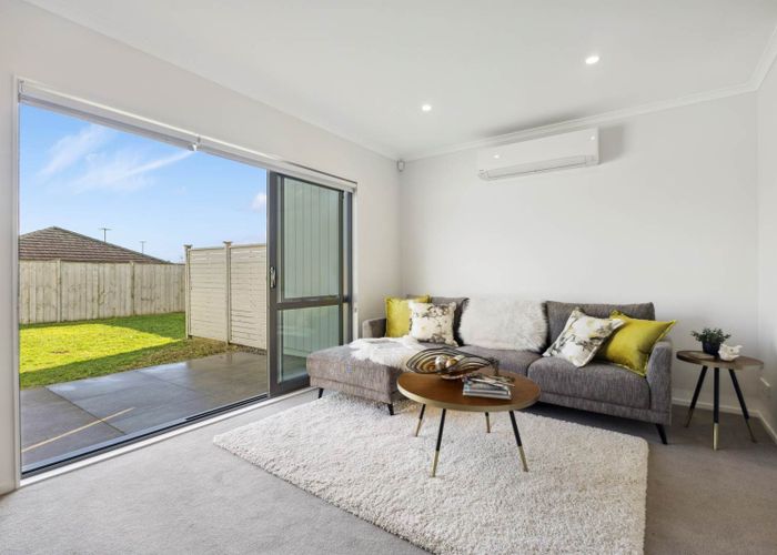  at 11 Nganui Avenue, Conifer Grove, Papakura, Auckland