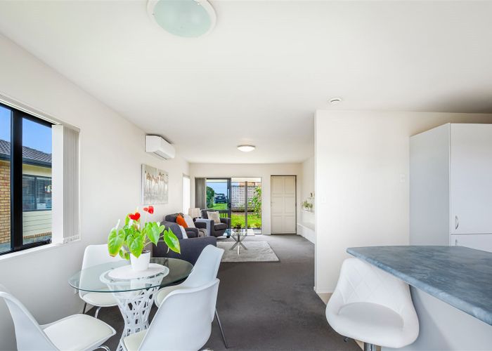  at 27/197 Royal Road, Massey, Auckland