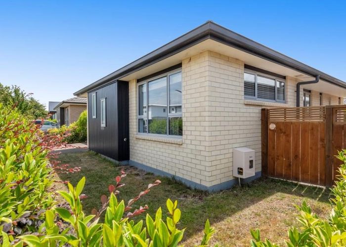  at 36 Landing Drive, Pyes Pa, Tauranga