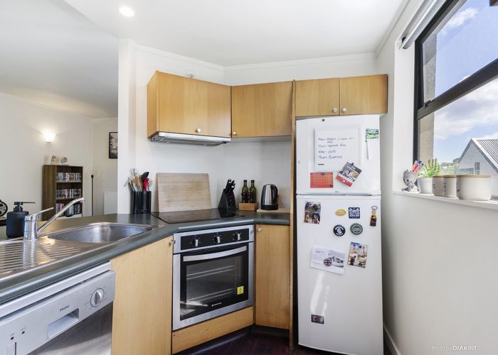  at 566M Adelaide Road, Berhampore, Wellington