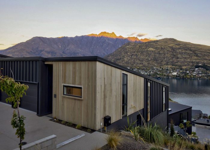  at 15C Potters Hill Drive, Town Centre, Queenstown-Lakes, Otago