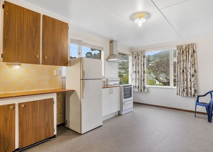  at 16 Ainslee Place, North East Valley, Dunedin