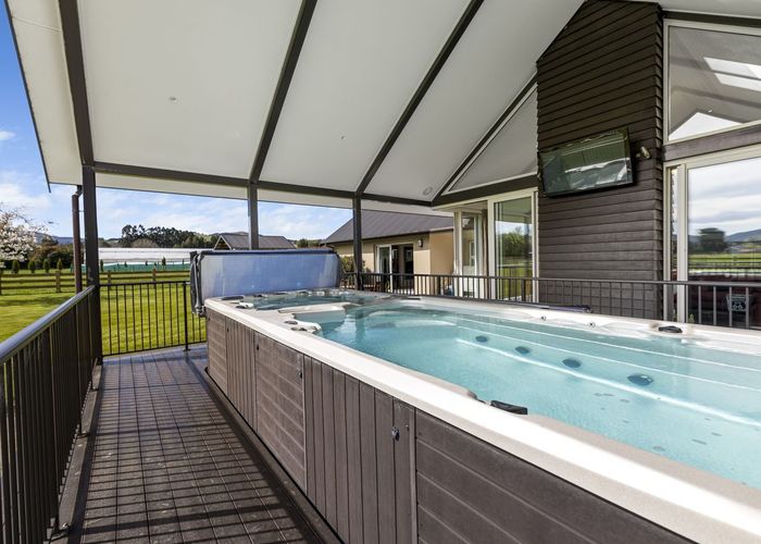  at 100 Wingatui Road, Mosgiel, Mosgiel