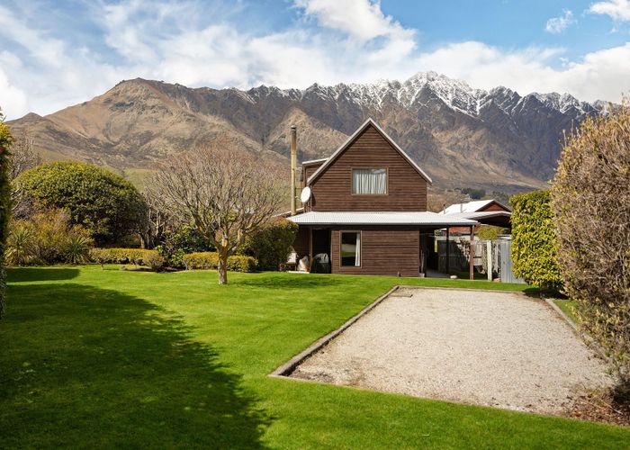  at 39 Remarkables Crescent, Frankton, Queenstown-Lakes, Otago