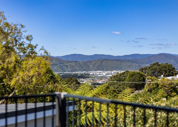  at 37b London Road, Korokoro, Lower Hutt, Wellington