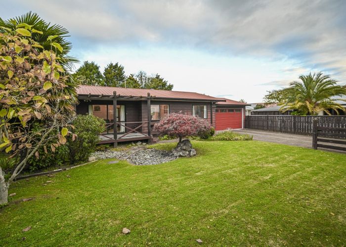  at 14 Martin Dale, Raureka, Hastings
