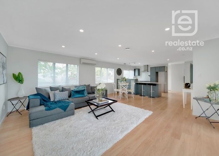 at 60 De Quincey Terrace, Highland Park, Manukau City, Auckland