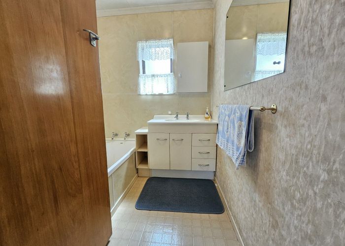  at 2 Clifford Street, Cobden, Greymouth