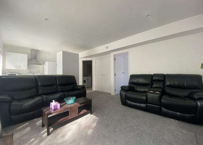  at 17A Robin Lane, Browns Bay, North Shore City, Auckland