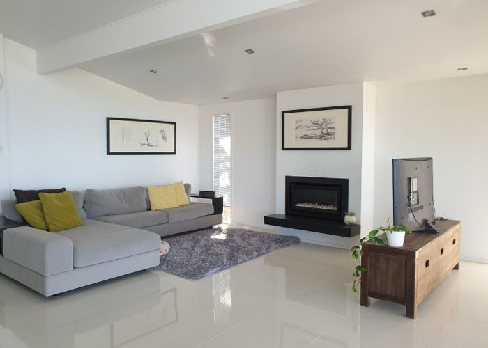  at 72 Churchill Road, Murrays Bay, North Shore City, Auckland