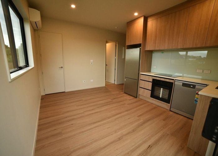  at 6 Pamu Wera Drive, Stanmore Bay, Rodney, Auckland