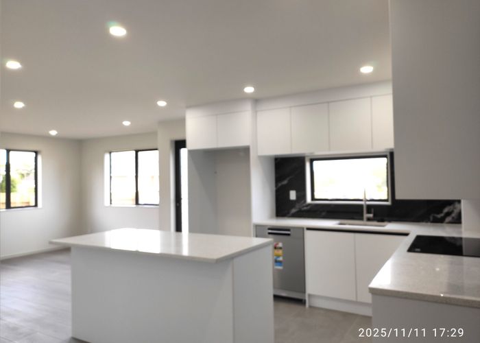  at 6 HALFORD PLACE, Glen Innes, Auckland City, Auckland