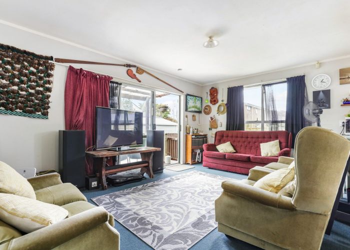  at 25 Crawshaw Drive, Nawton, Hamilton