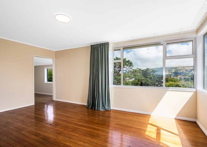  at 19 Gloucester Street, Cannons Creek, Porirua, Wellington