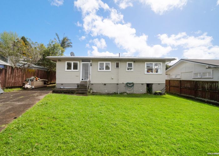  at 46 Lingfield Street, Glenfield, North Shore City, Auckland