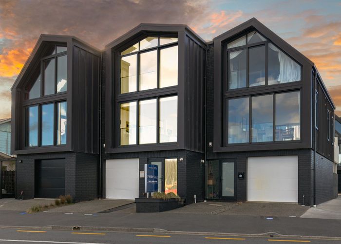  at 8B Lyall Parade, Lyall Bay, Wellington, Wellington