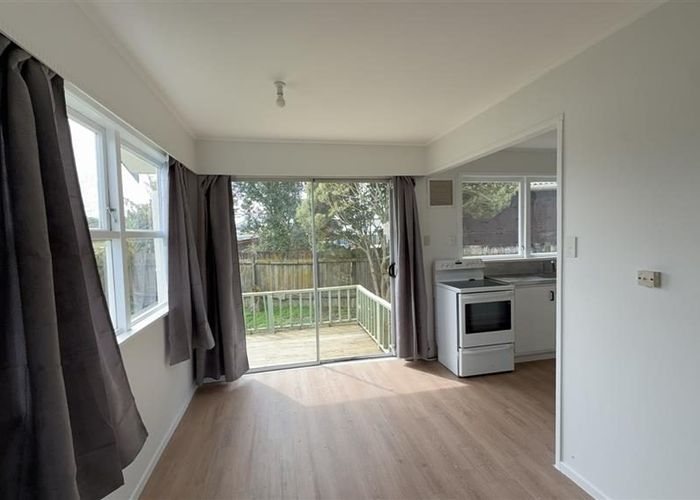 at 1 Fairlight Place, Manurewa, Manukau City, Auckland