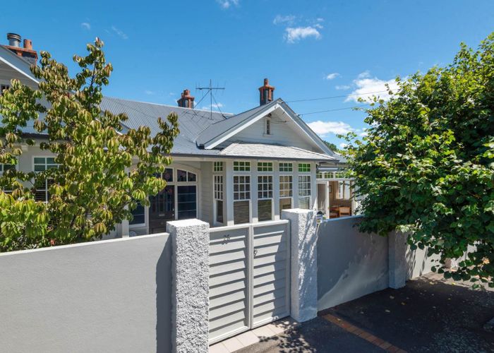  at 25 Birdwood Crescent, Parnell, Auckland City, Auckland