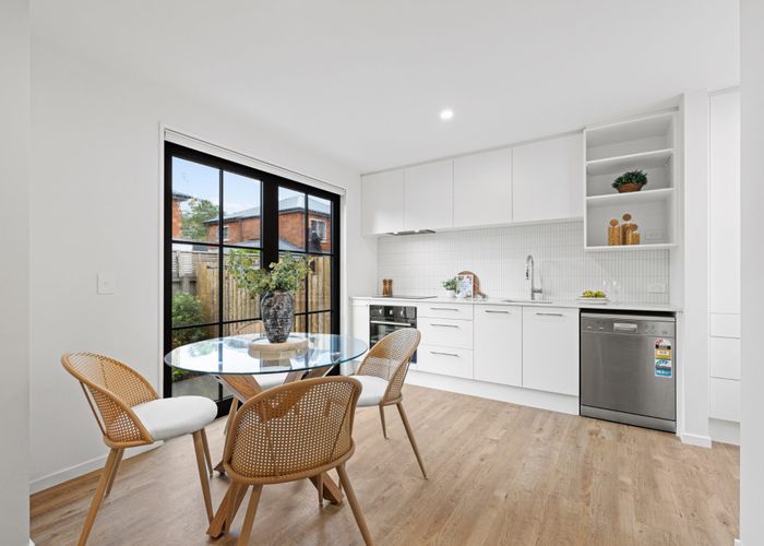  at 1/35 Eversleigh Street, St. Albans, Christchurch City, Canterbury