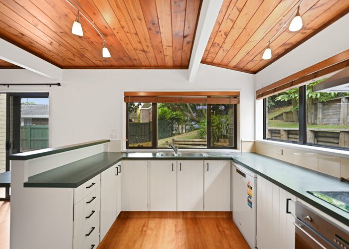  at 21 Perindale Drive, Chartwell, Hamilton