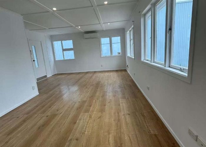  at 4091 Great North Road, Glen Eden, Waitakere City, Auckland