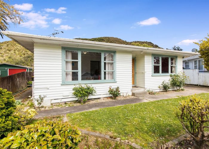  at 41 Parenga Street, Wainuiomata, Lower Hutt