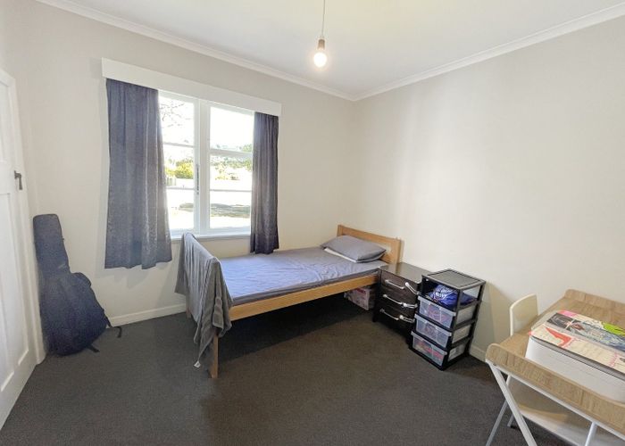  at 145 Main Road, Wainuiomata, Lower Hutt, Wellington